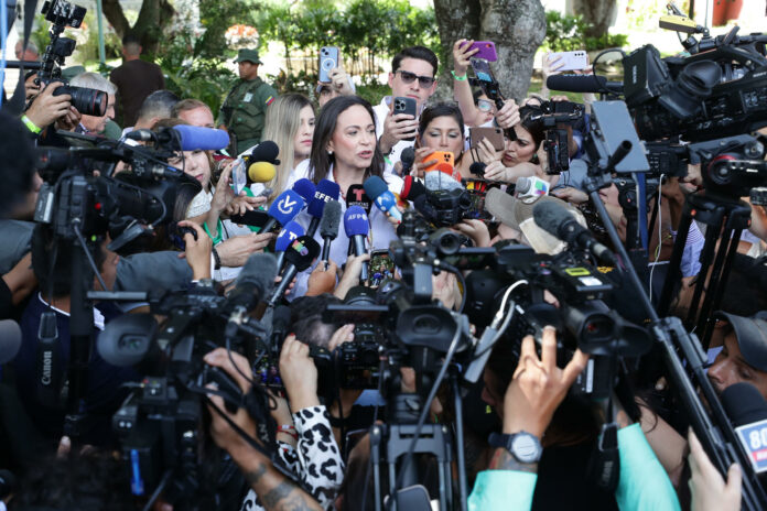 María Corina Machado afirma que hay una participación “apoteósica” en las elecciones