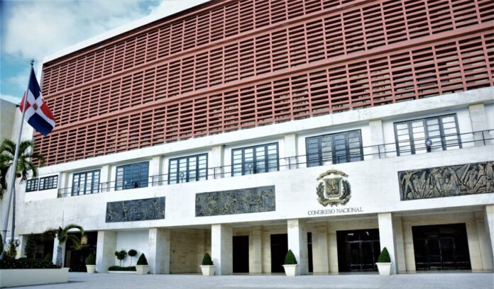 PC acusa liderazgo PRM por pieza Código Penal