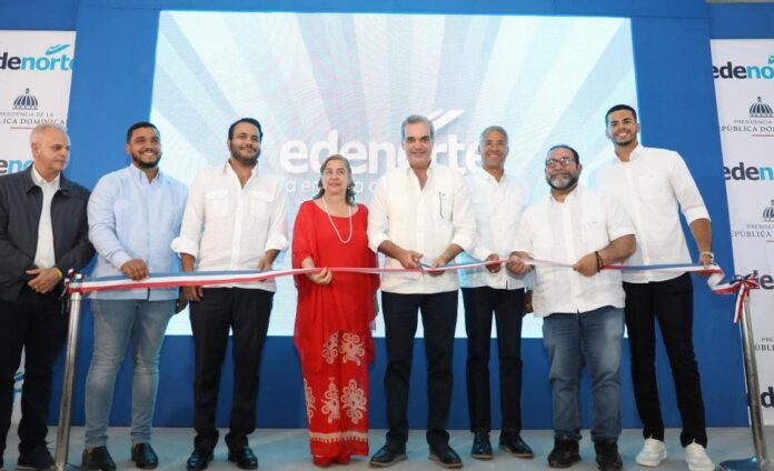Presidente inaugura obras eléctricas en Jarabacoa