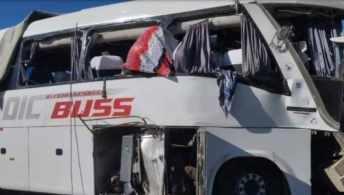 Trágico accidente en Bolivia deja  al menos 16 muertos y 14 heridos