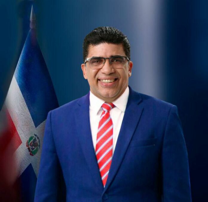 Alcalde SDE presenta resultados primeros 100 días de gestión