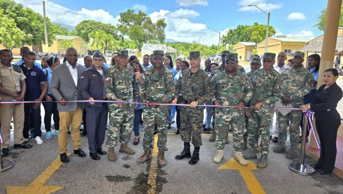 DIGEV remoza edificio principal e inaugura nuevas aulas en Vocacional de Barahona