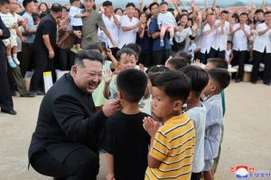 Kim Jong-un rechazó la ayuda internacional por las inundaciones que afectan al noroeste de Corea del Norte