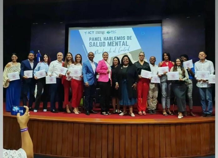 Culminan con Éxito Panel “Hablemos De Salud Mental”