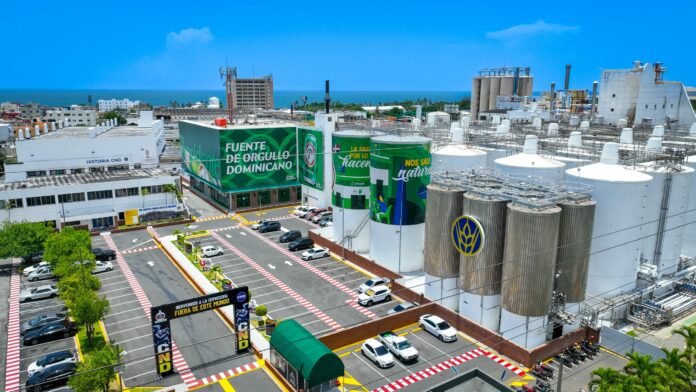 CND se convierte en la primera cervecera del Caribe que produce con electricidad 100% proveniente de energía solar