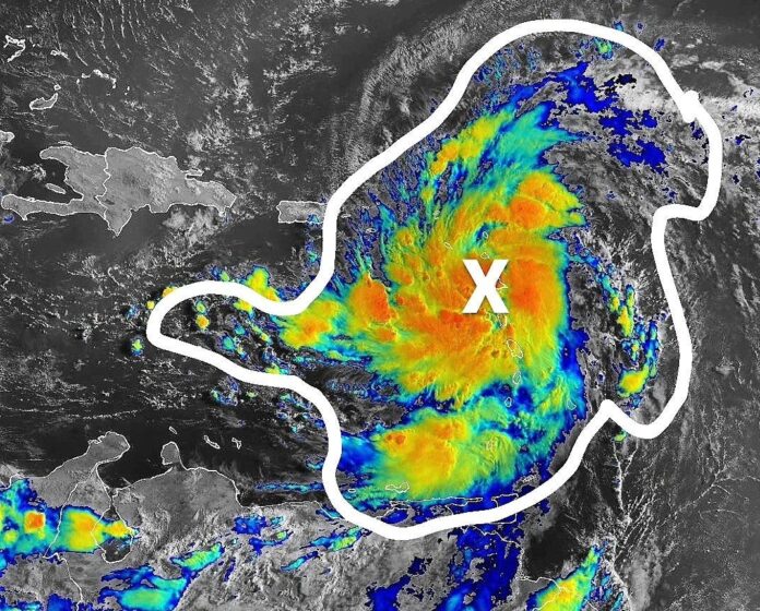 La trayectoria más reciente de la tormenta tropical Ernesto