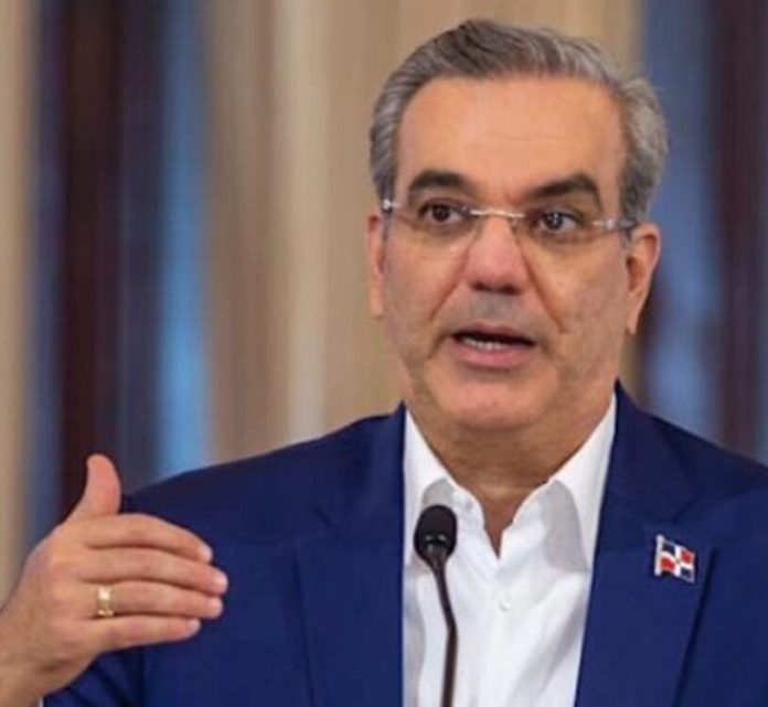 Abinader reestructura el Servicio Exterior con nuevos cónsules en EE.UU y Latinoamérica