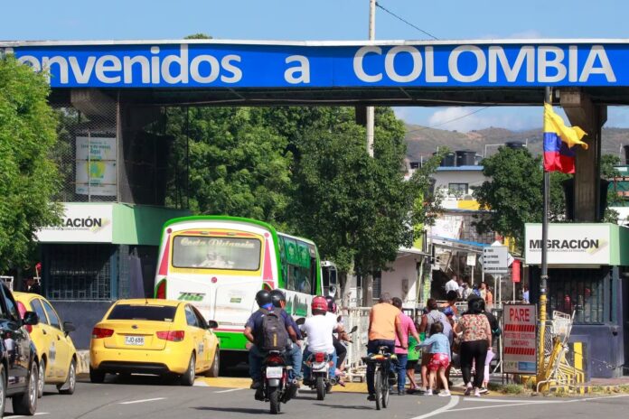 «Absoluta normalidad» en frontera entre Colombia y Venezuela, con 40 % menos de tránsito