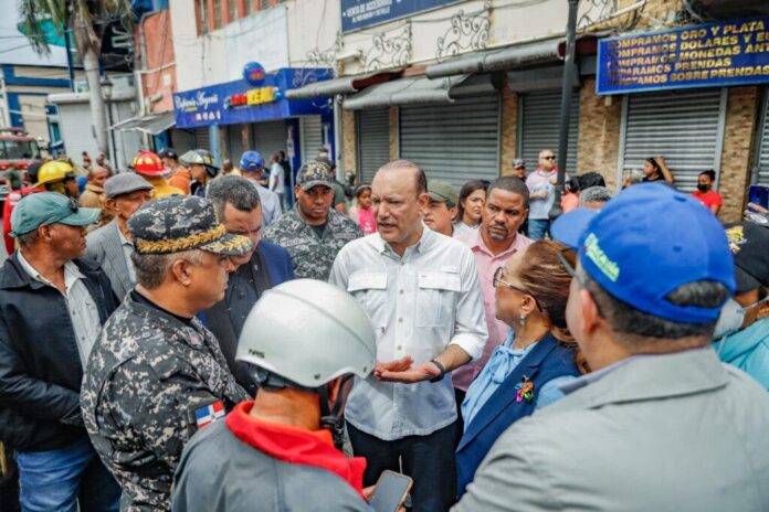 Alcalde Rodríguez lamenta daños por incendio en Mercado Modelo