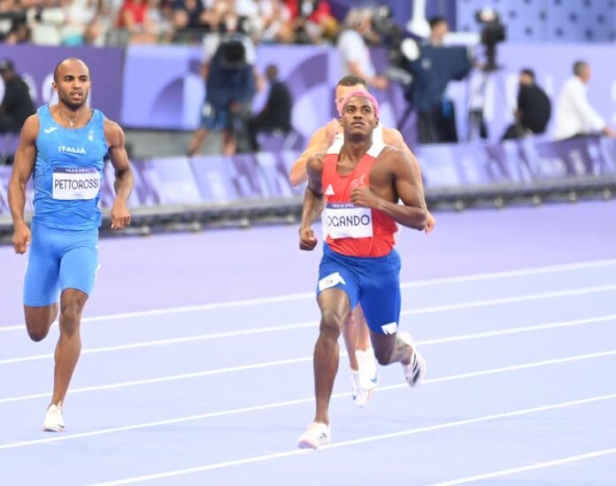 Alexander Ogando a semifinales en 200