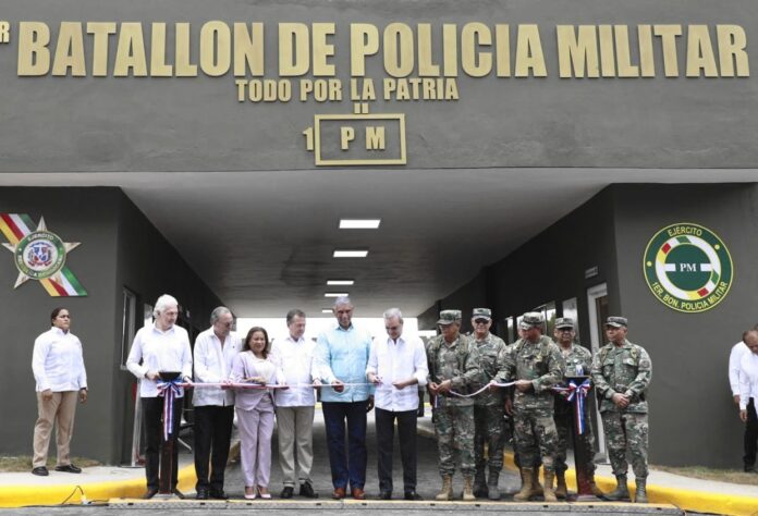 Autoridades inauguran 20 obras en recintos militares