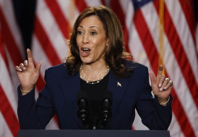 Biden, Obama y los Clinton apoyarán a Kamala Harris en la Convención Nacional Demócrata