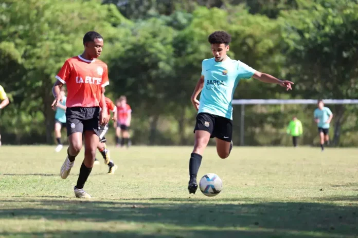 Equipos avanzan a semifinales de torneo infantil de fútbol