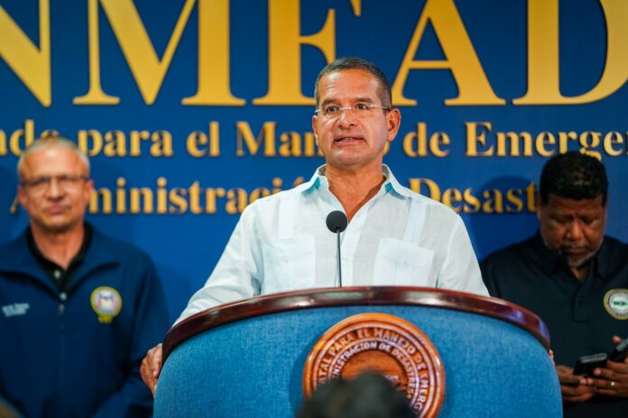 Gobernador de PR reitera clases y trabajos no esenciales continúan suspendidas