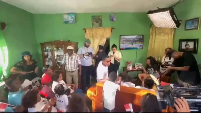 La abuela de Marileidy Paulino reaccionó a la victoria de la velocista: «¡Ganamos!»