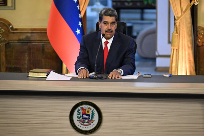 Maduro asegura que la Fuerza Armada de Venezuela está unida y en combate «por la paz»