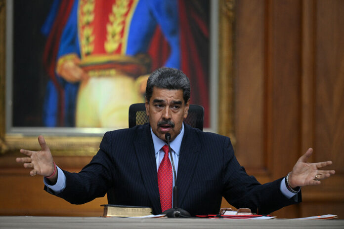 Maduro dice que hay 2.000 detenidos en protestas contra el resultado de las presidenciales