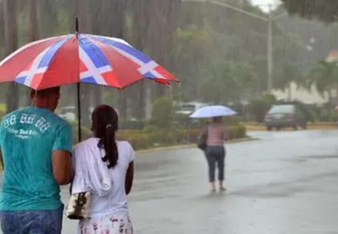 Más aguaceros hoy; suben a 20 provincias en alerta