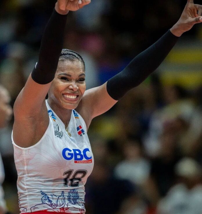 «Plena y llena»: se retira del voleibol Bethania de la Cruz, de las Reinas del Caribe