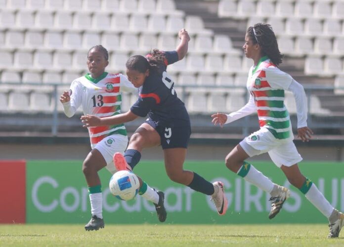 RD golea a Bermudas y hoy va por el pase a la final del Sub-15