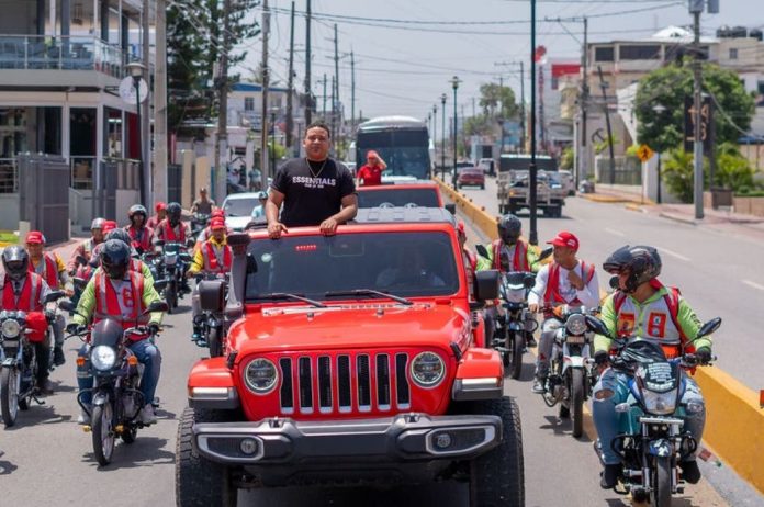 ¡De YouTuber a millonario! Joven de 25 años gana 3 millones de pesos