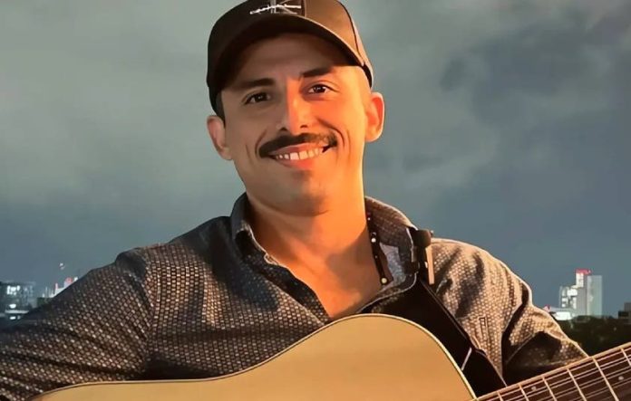 ¡Frente a su esposa! Ejecutan al cantante grupero «Pancholín»; había sido acusado de homicidio