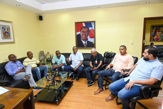 Buscan mejorar condiciones de comerdor económico en Cristo Rey