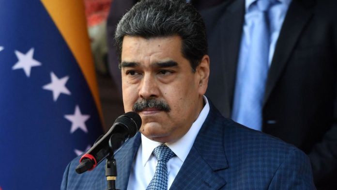 Maduro entrega a jefe de la ONU en Venezuela «pruebas» sobre una «conspiración» de EE.UU.