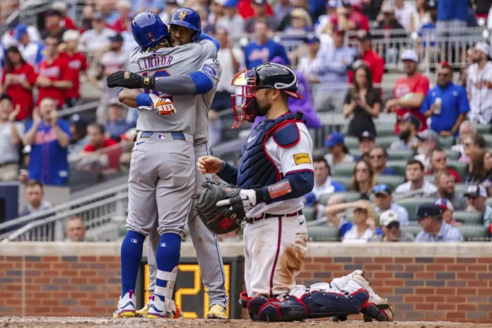 Jonrón de Lindor manda a Mets a los playoffs con victoria 8-7 sobre Bravos