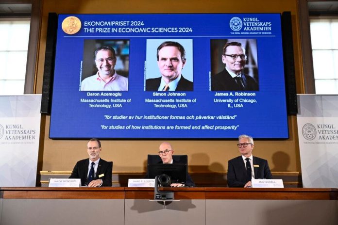 Nobel de Economía premia estudio de cómo unas instituciones débiles afectan al éxito de los países