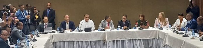 Presidente CD no descarta modifiquen proyecto del PE