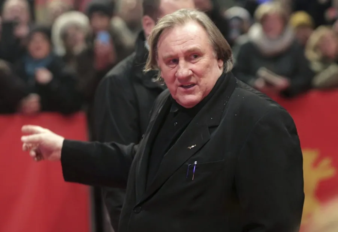 Depardieu alega enfermedad y pedirá un retraso de su juicio por agresión y abuso sexual
