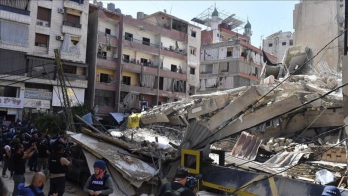 Al menos ocho muertos en un bombardeo israelí contra localidad libanesa de Safarand