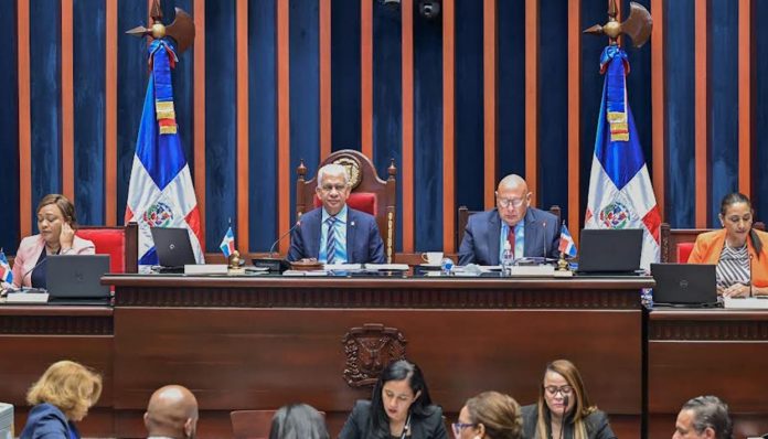 El Senado modifica urgente Ley Tráfico de Migrantes