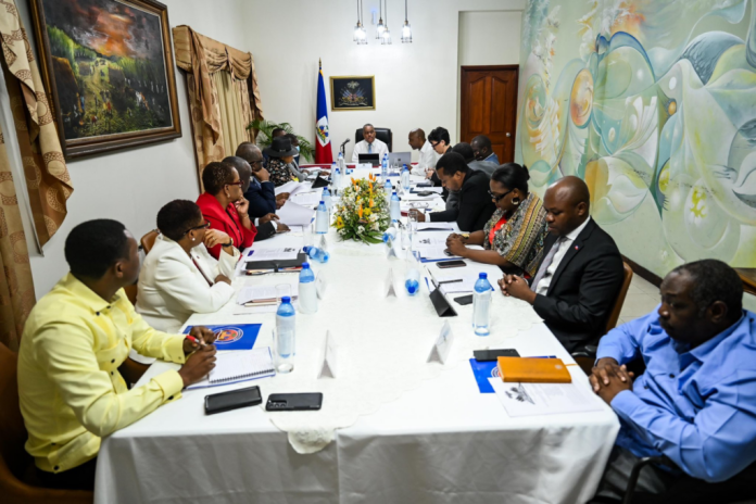 Haití dice decisión de RD de deportar 10 mil haitianos por semana está basada en la xenofobia