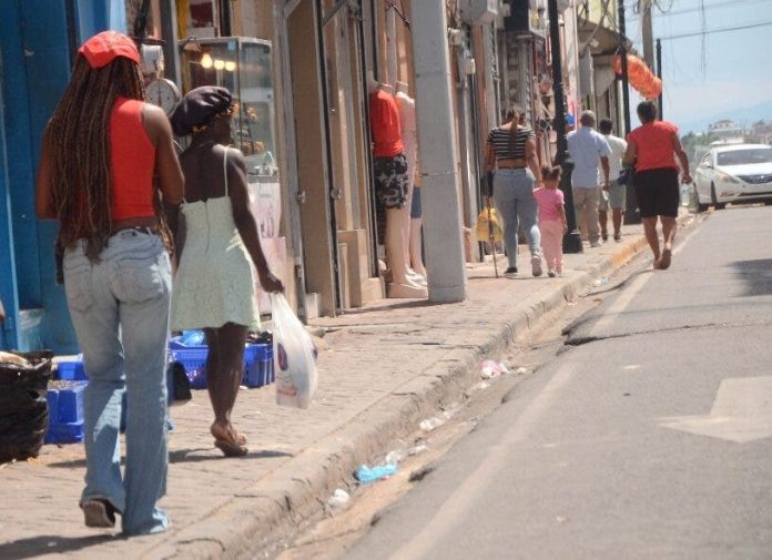 Presencia de haitianos se ha reducido en calles Santiago