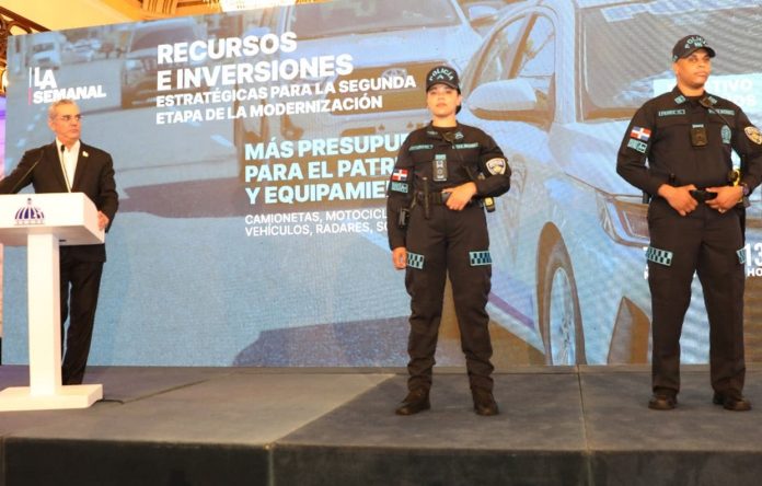 Presenta avances de la transformación policial