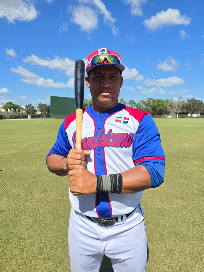 RD avanza Mundial Béisbol de Veteranos