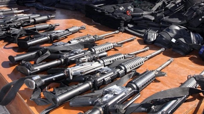 Sánchez pedirá a la comunidad internacional que deje de vender armas a Israel