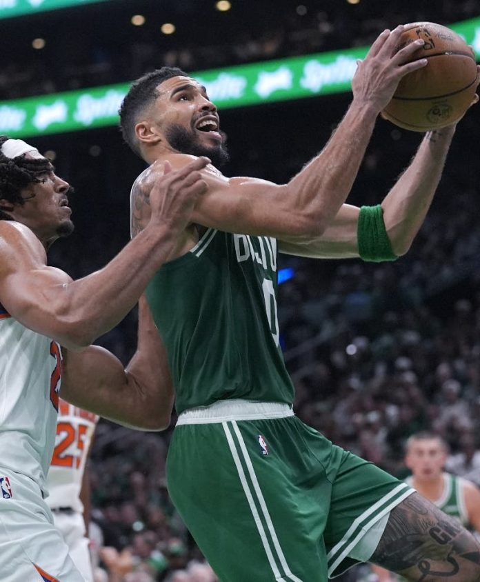 Tatum impone poderío con 37 puntos y 10 rebotes triunfo Celtics