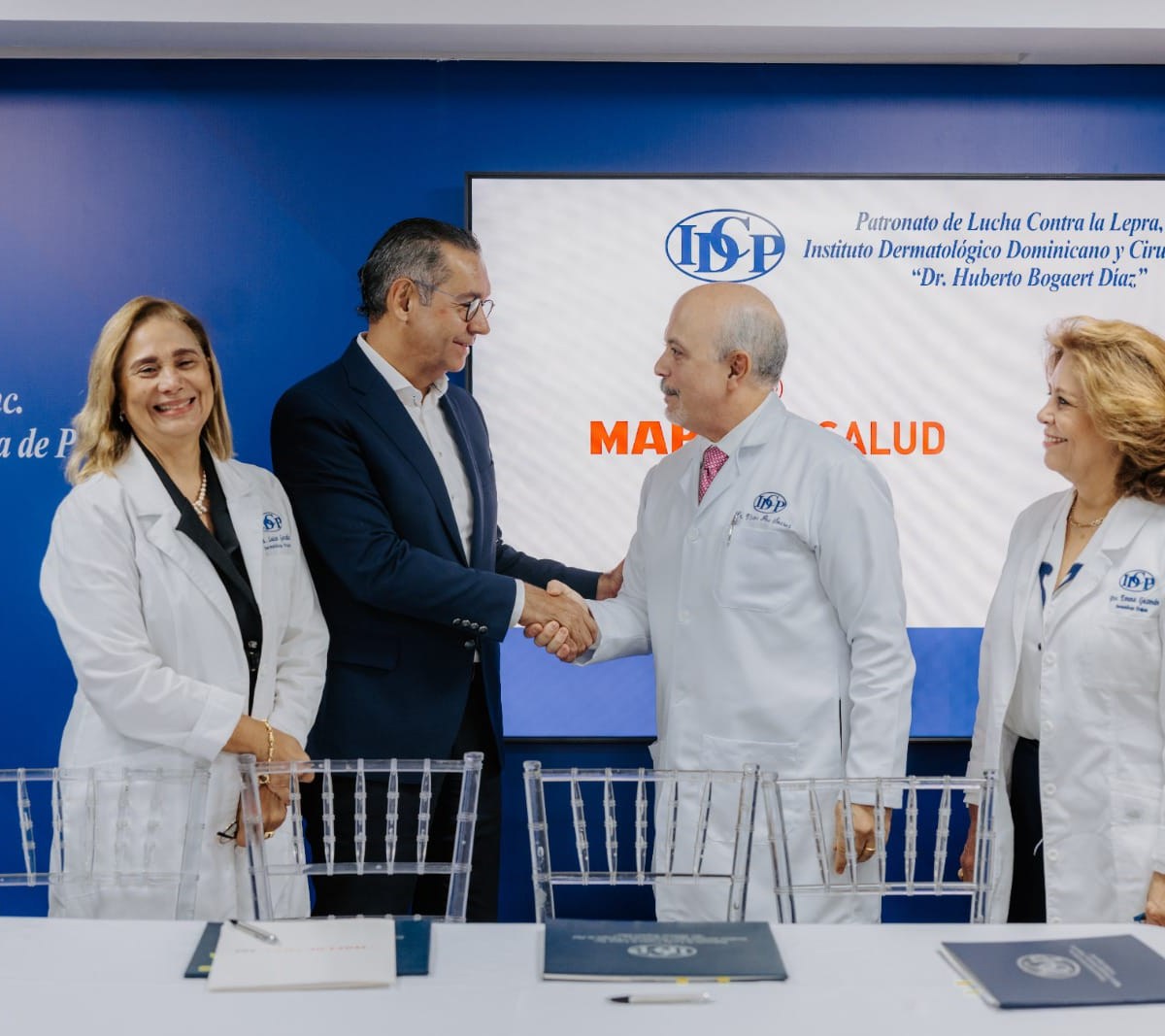 IDCP y MAPFRE Salud ARS firman acuerdo para la prevención y detección ...