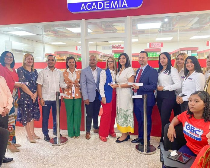 Farmacias GBC impulsa la formación técnica con la inauguración de la Academia GBC en Monte Plata