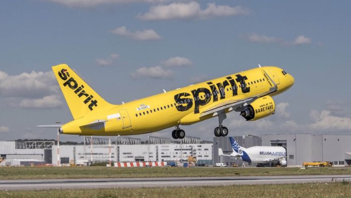 Spirit Airlines se declara en bancarrota por pérdidas financieras y deudas