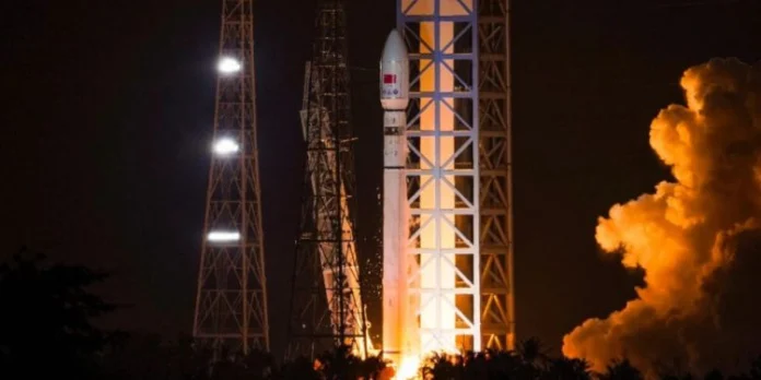 China inaugura su primera plataforma comercial para lanzamientos espaciales