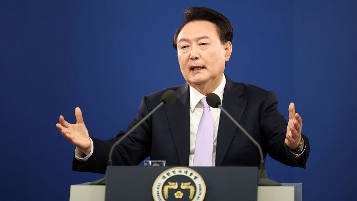Presidente de Corea del Sur declara la ley marcial