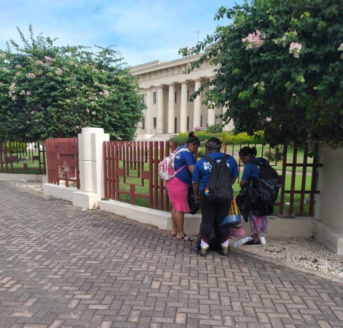 ¡Tras criticas! Alcaldía limpia cúmulos de basura por fiestas de Año Nuevo