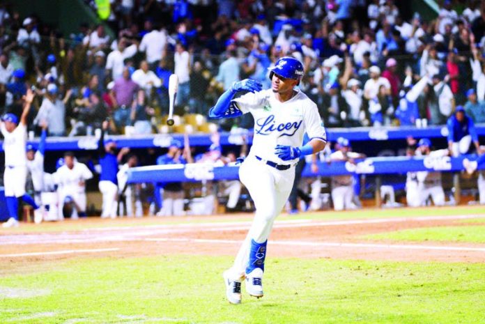 Licey gana 4-3 y logra su quinto triunfo seguido frente a las Águilas