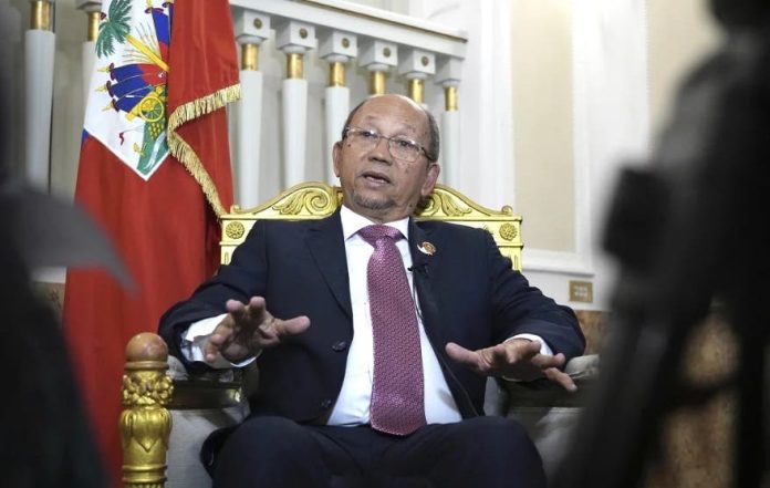 El presidente transitorio de Haití prevé elecciones generales a finales de 2025