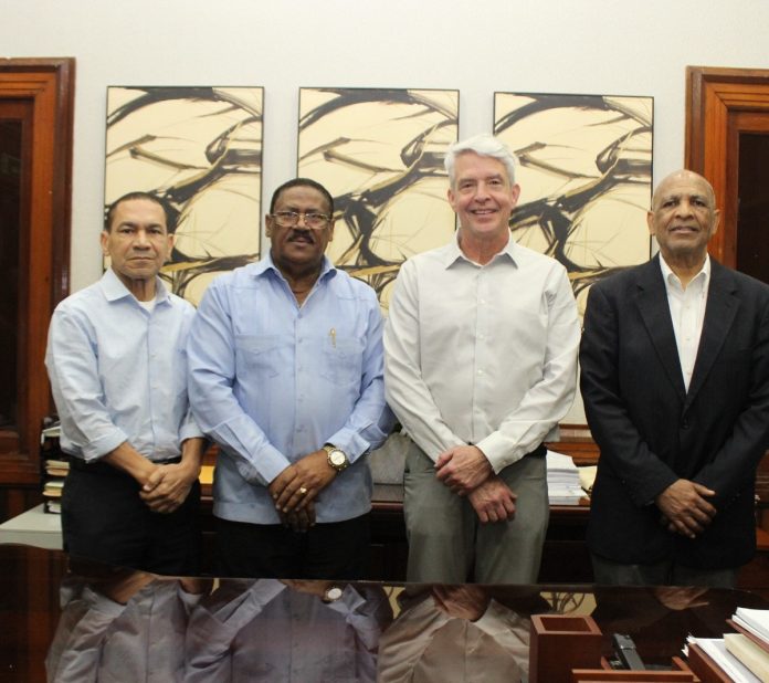 Hospital Billini, Macla Internacional y Fundación Renacer inician jornada de Cirugía Reconstructiva