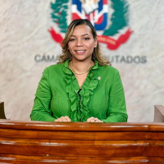 (VIDEO) Mirna López solicita creación Bancos de Tejidos y Médula Ósea en el Hospital Cabral y Báez